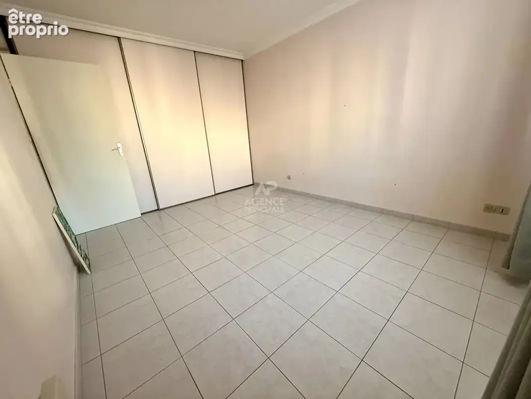 Appartement Poissy 2 pièce(s) 59 m2 - photo 8