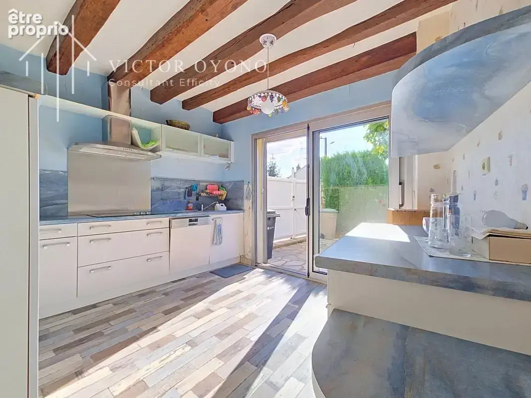 Maison 6 pièces 137 m² à vendre à Chateau-Du-Loir (72500) - photo 6