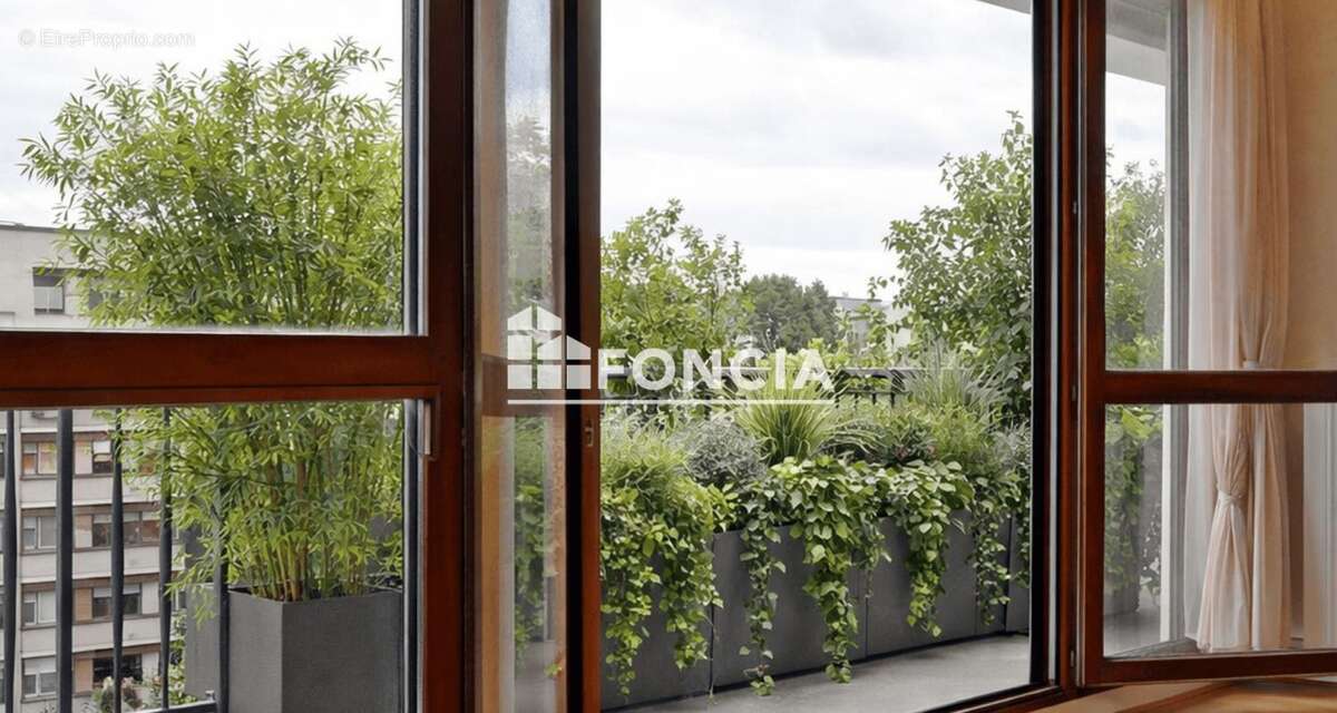 Appartement à NOISY-LE-ROI