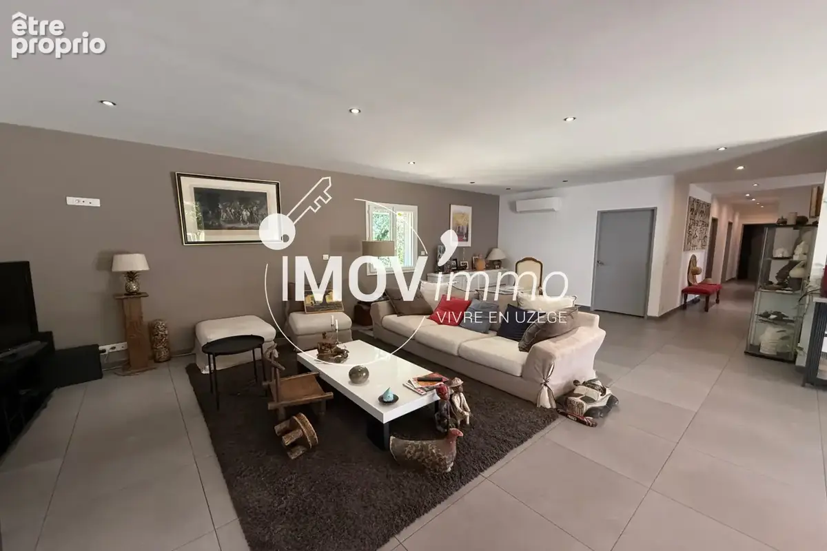 Maison 151 m² à Uzes  - photo 7