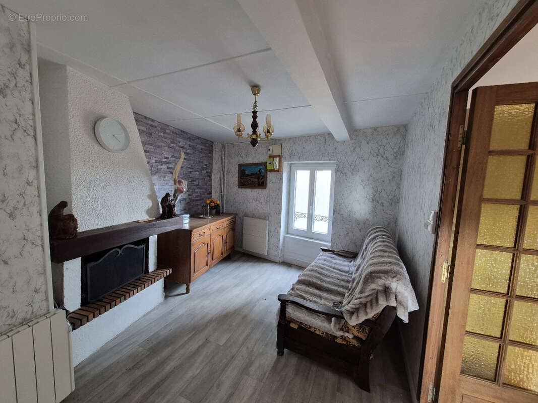 Maison à BLANZAT