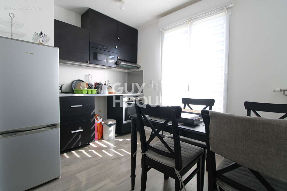 Appartement à BRIE-COMTE-ROBERT