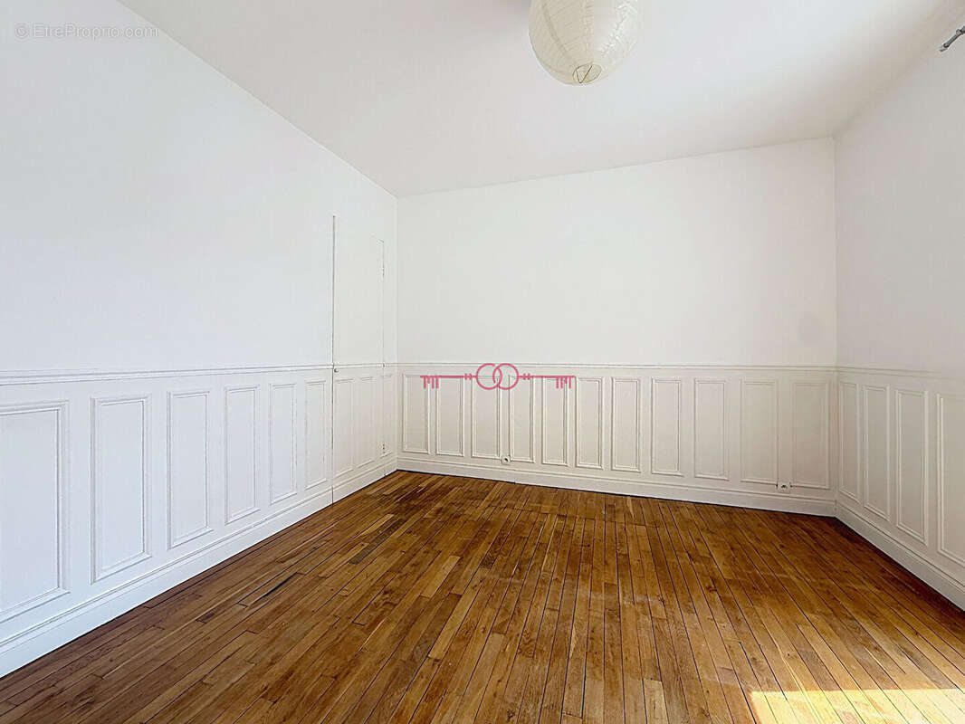 A vendre en exclusivite - appartement type 3 - hyper centre reims - photo 9