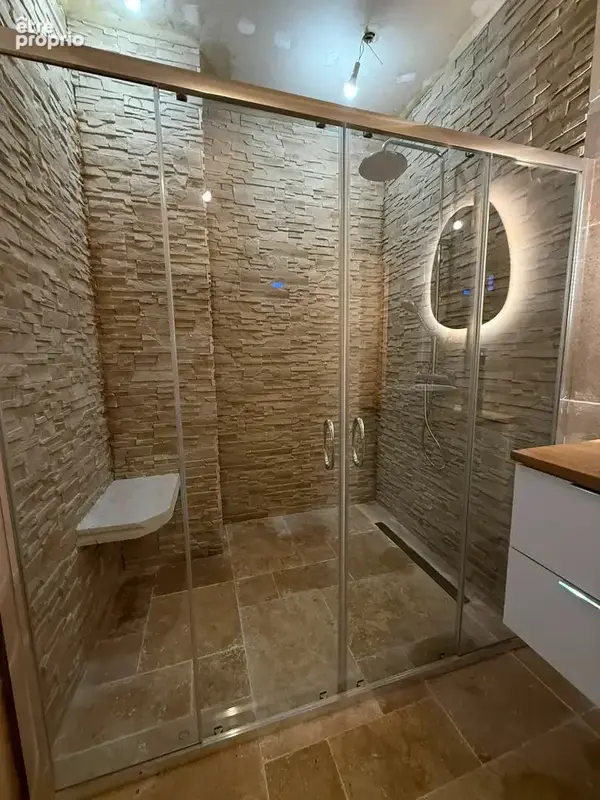 Maison avec jardin avec jacuzzi/sauna etc... - photo 7