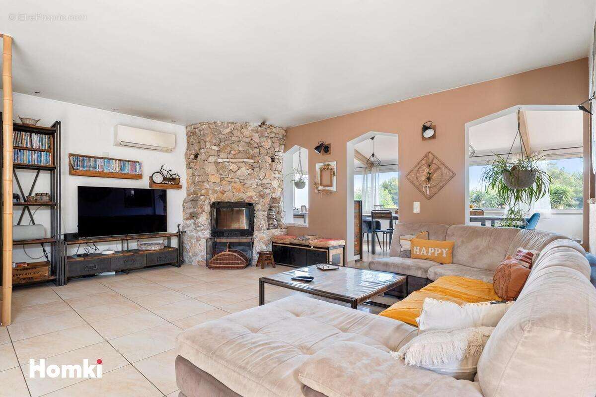 Maison à VILLENEUVE-LOUBET