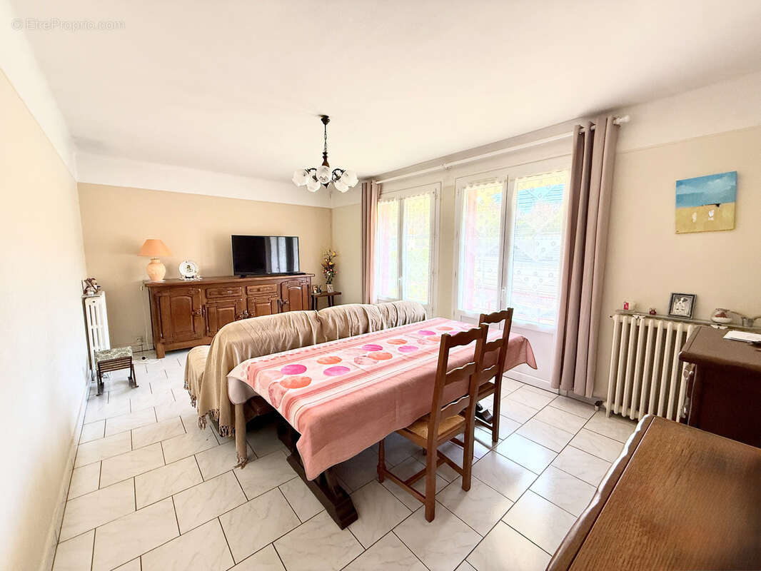 Maison à LA FERTE-GAUCHER