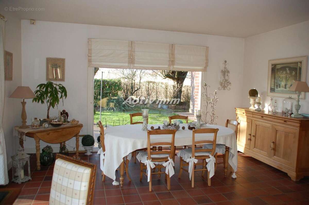 4168 (6) - Maison à HESDIN