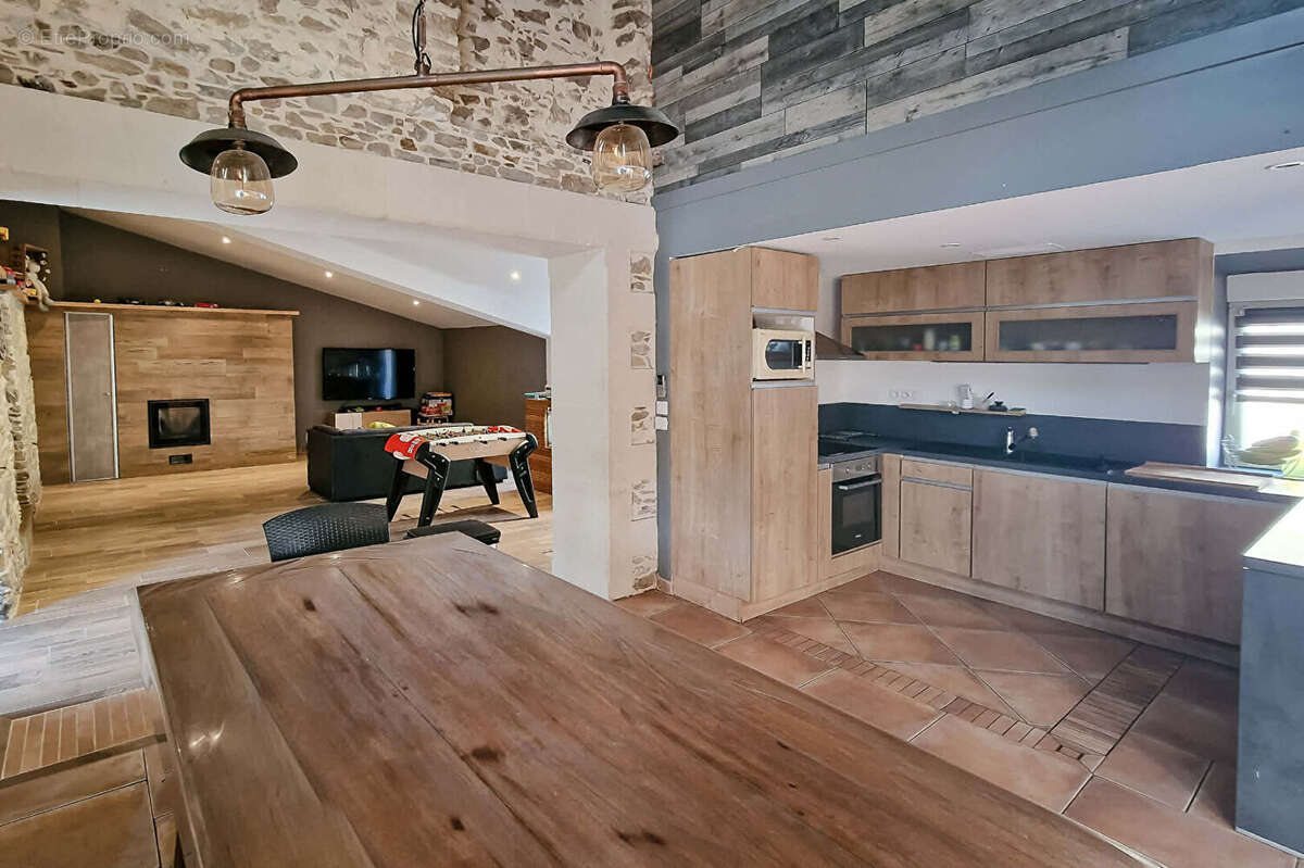 Maison à LE PELLERIN