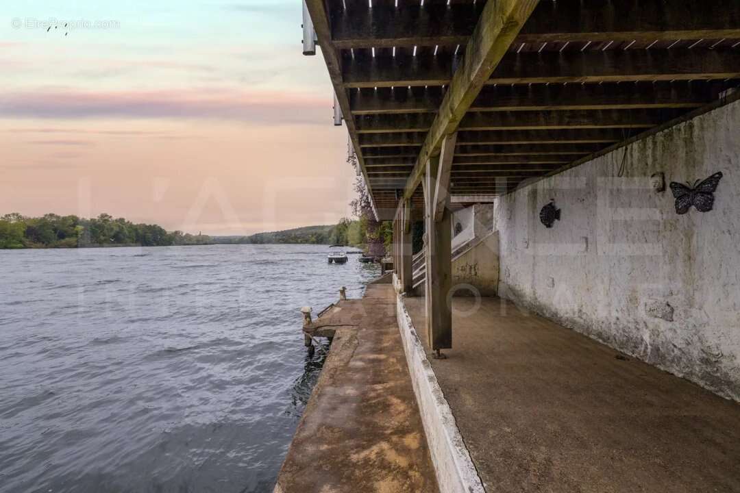 Maison à VAUX-SUR-SEINE