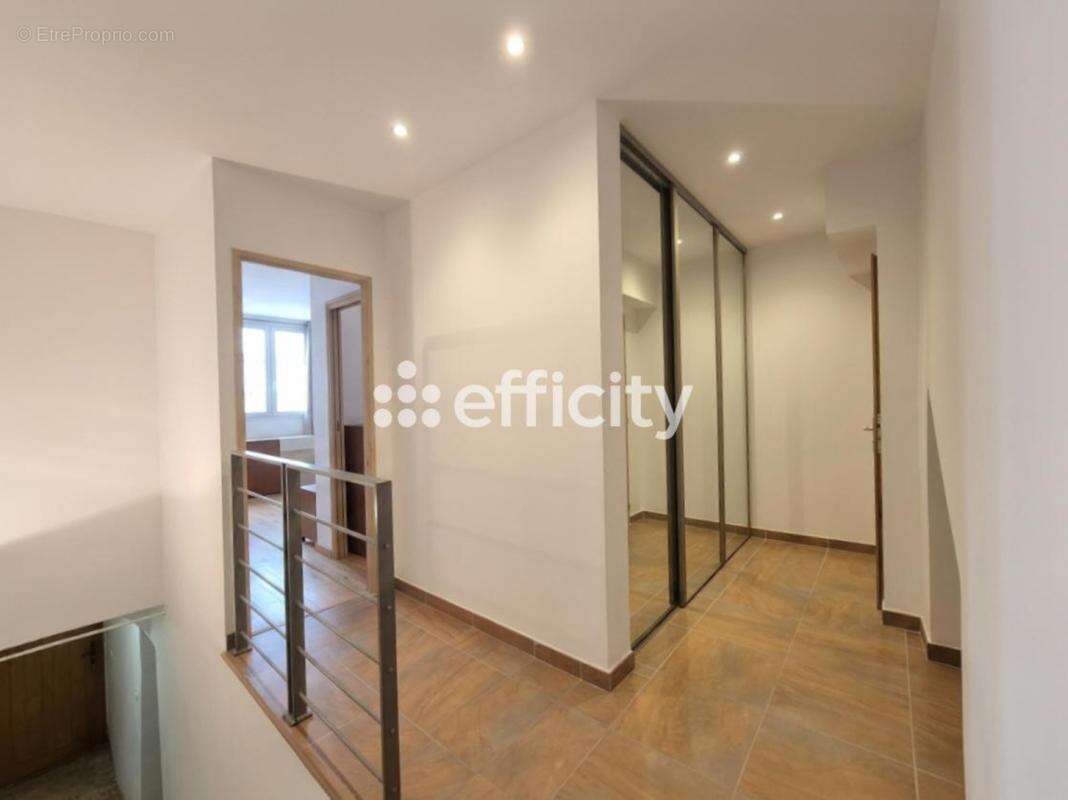 Maison de village - photo 8