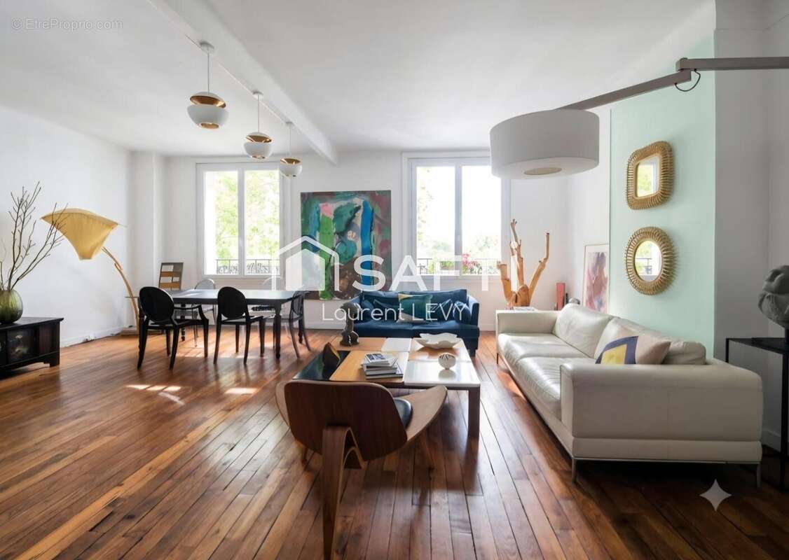 Photo 2 - Appartement à PARIS-16E