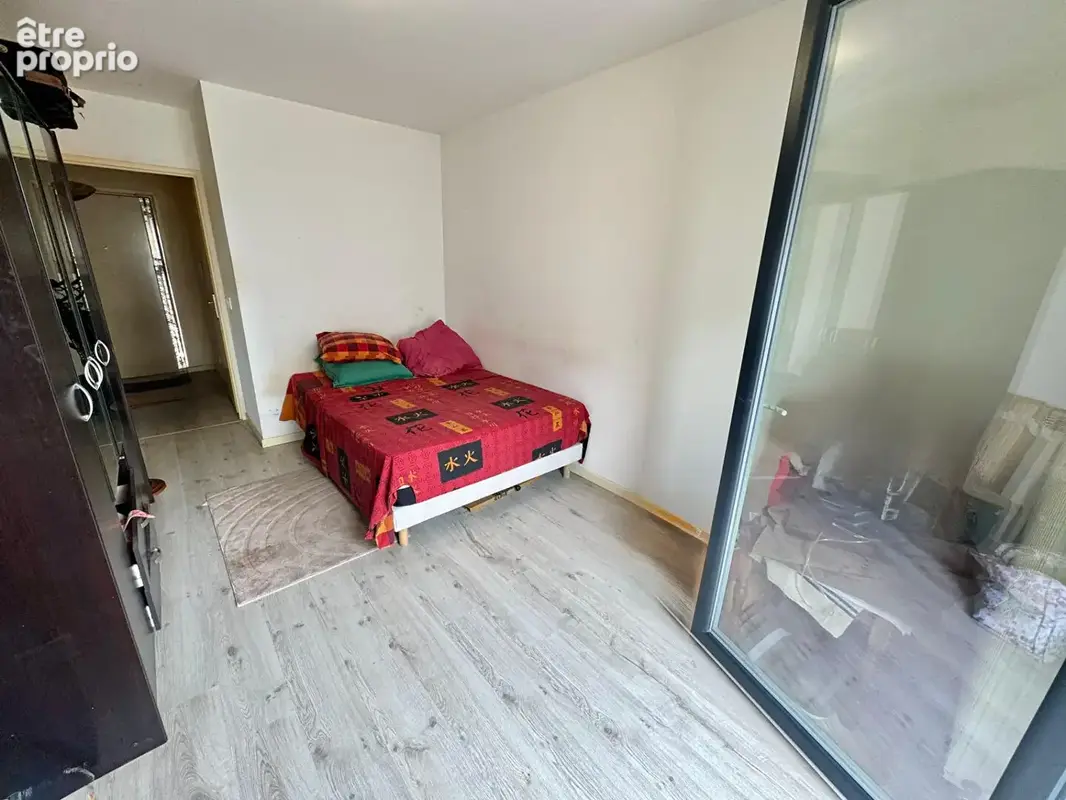 Exclusivité NOISY : T2 - Dernier étage BALCON + PARKING (métro L11) - photo 8