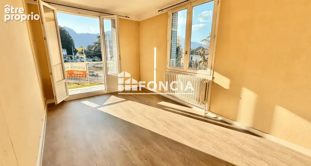 Appartement à AIX-LES-BAINS
