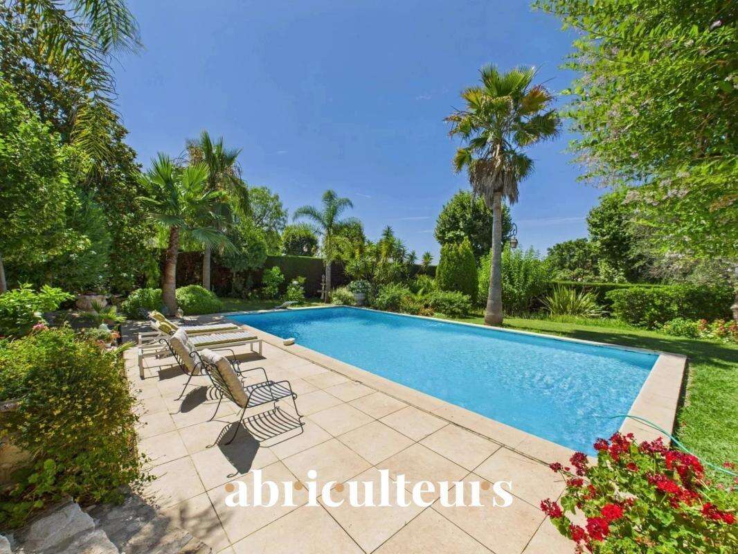 Maison à LA COLLE-SUR-LOUP