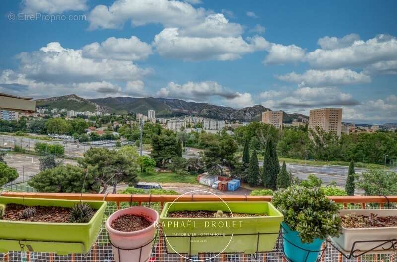 Appartement à MARSEILLE-11E