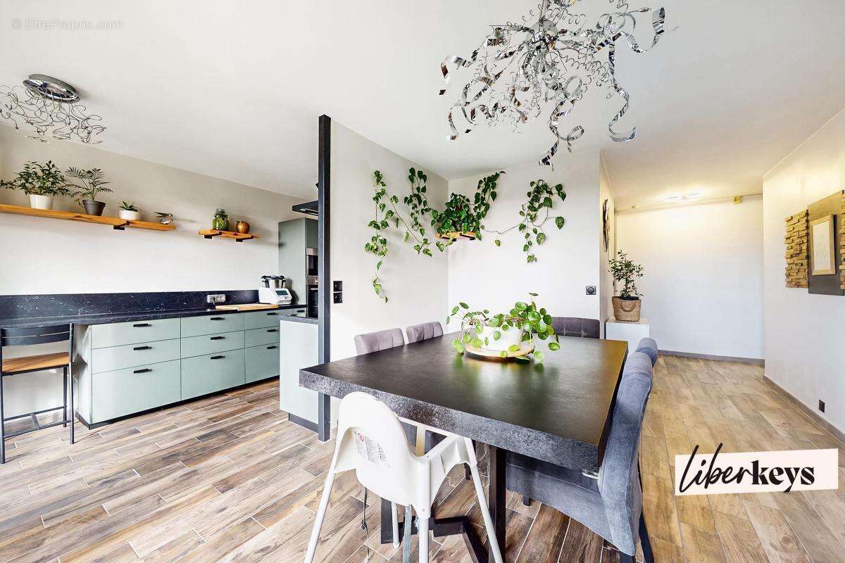 Appartement à JOUE-LES-TOURS