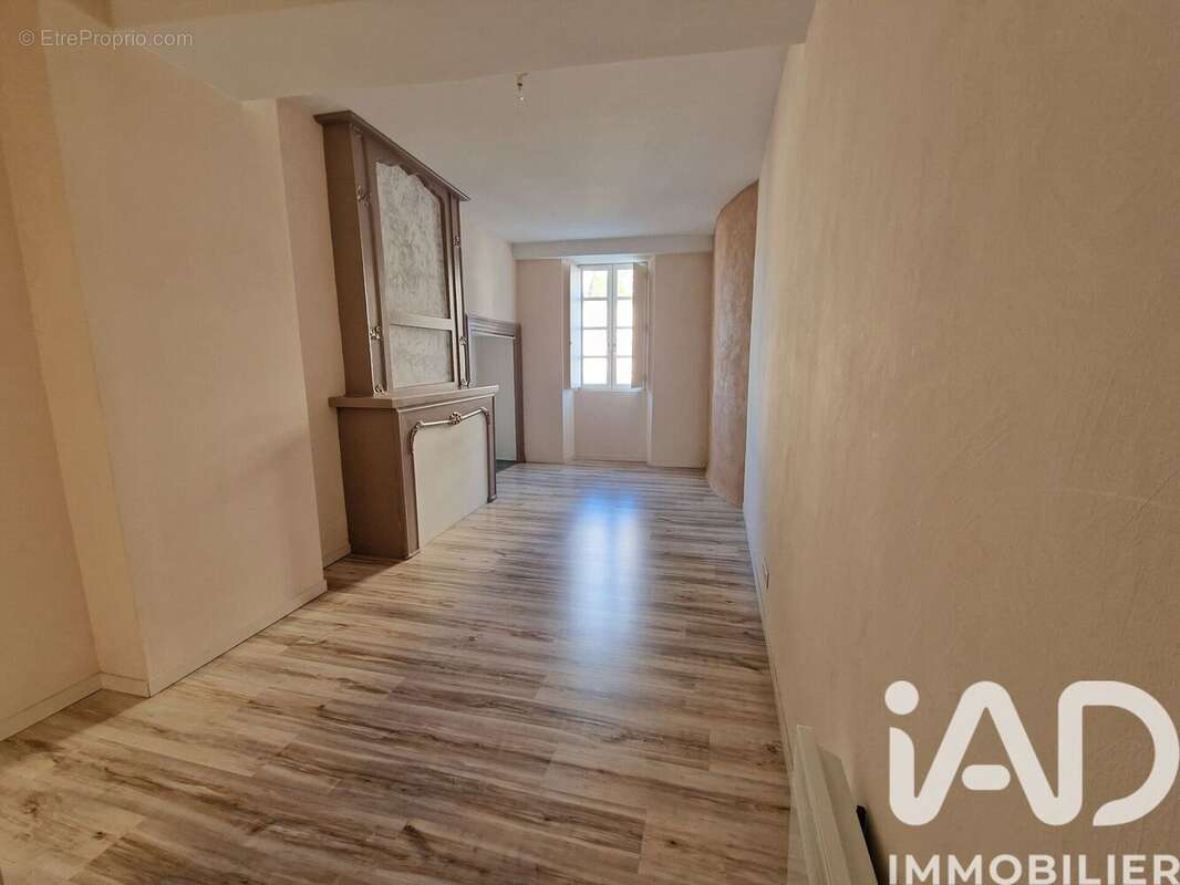 Photo 7 - Appartement à TERRASSON-LAVILLEDIEU