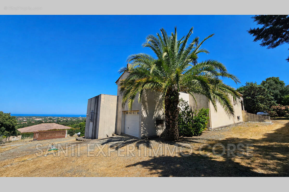 Maison à SOLARO