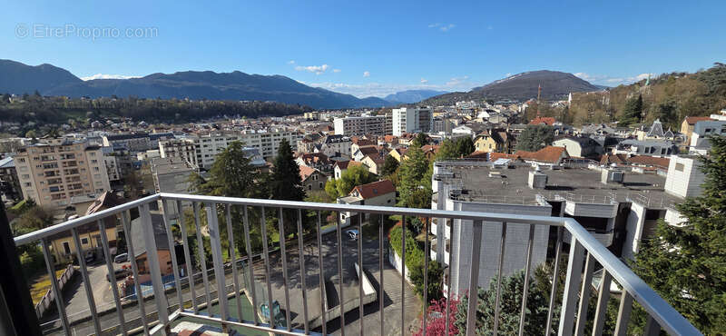 Appartement à AIX-LES-BAINS