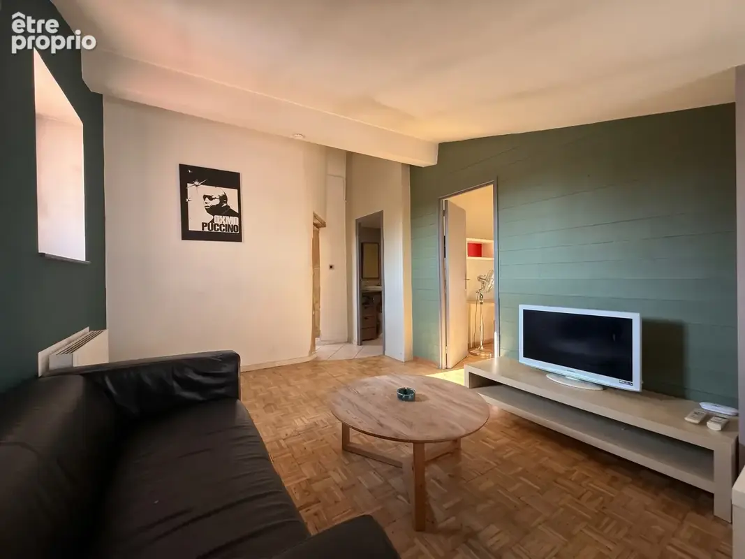 Saint-Jean   Rue Gadagne : rare T3 de 42 m2 au dernier étage avec ascenseur - photo 4