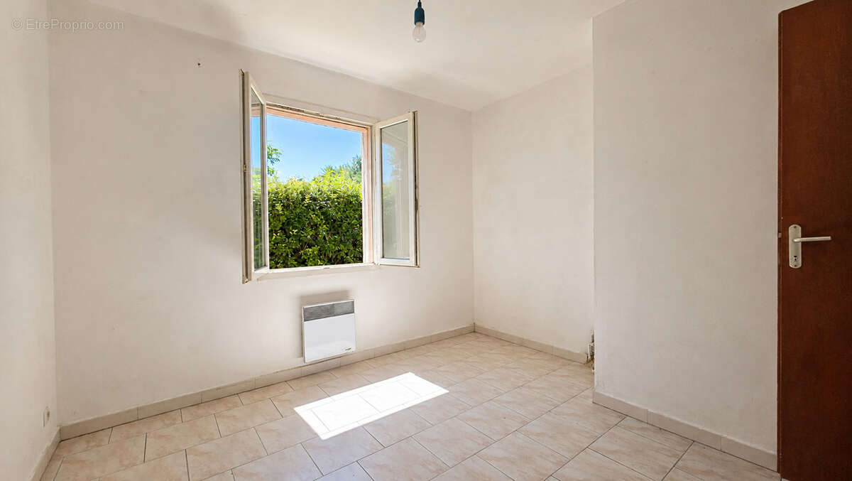 Maison à CADENET