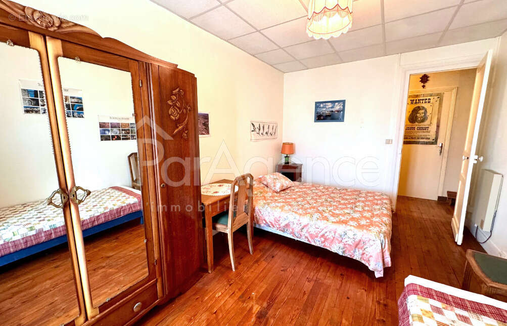 Maison à VAUX-SUR-MER