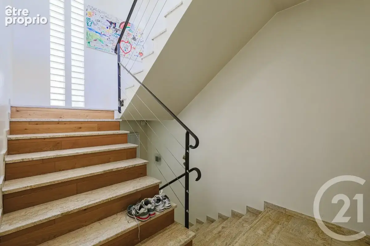 Maison 8 pièces 361 m² à vendre à Corenc (38700) - photo 18