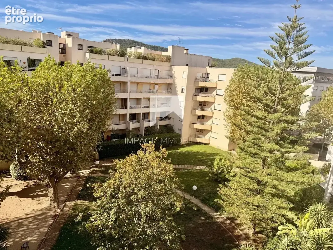 Hyères – résidence les chartreux – dernier étage – 2 terrasses – parking & cave - photo 8