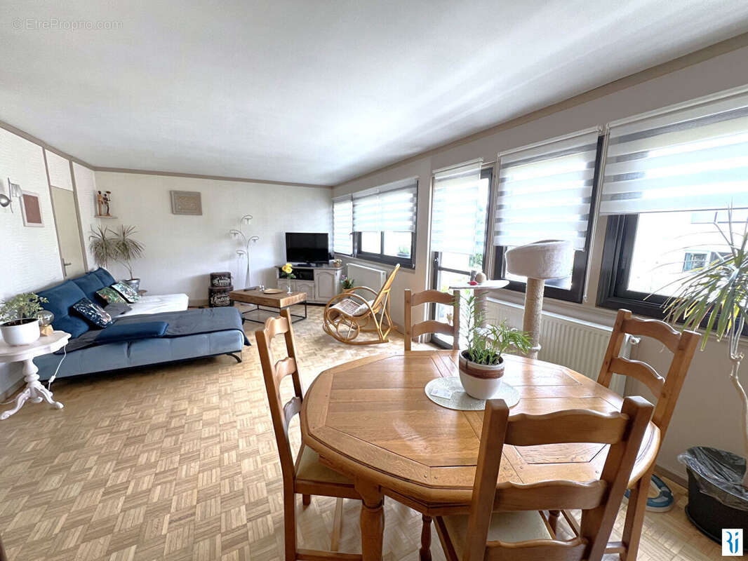 Appartement à BONSECOURS