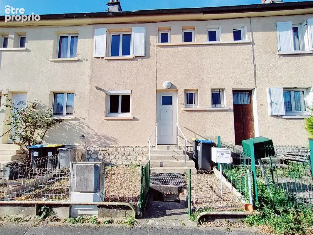 Photo Maison à Chambly au prix de 170 000€