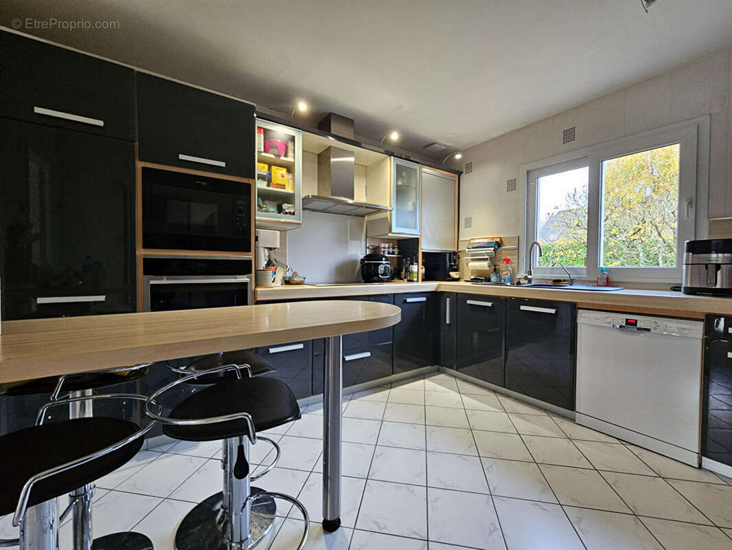 Maison à FRANQUEVILLE-SAINT-PIERRE