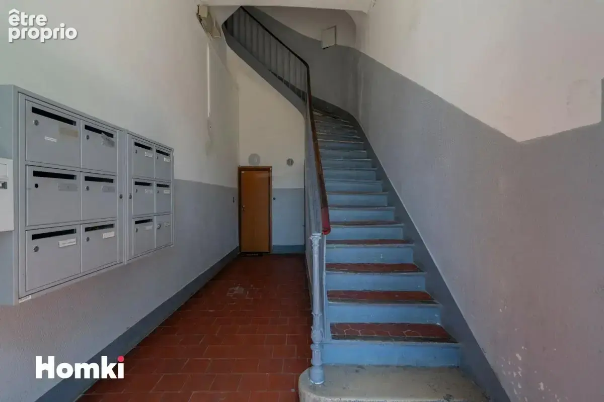 Appartement T5 de 105 m² à Marseille 13002, Rue Chevalier Paul - photo 19