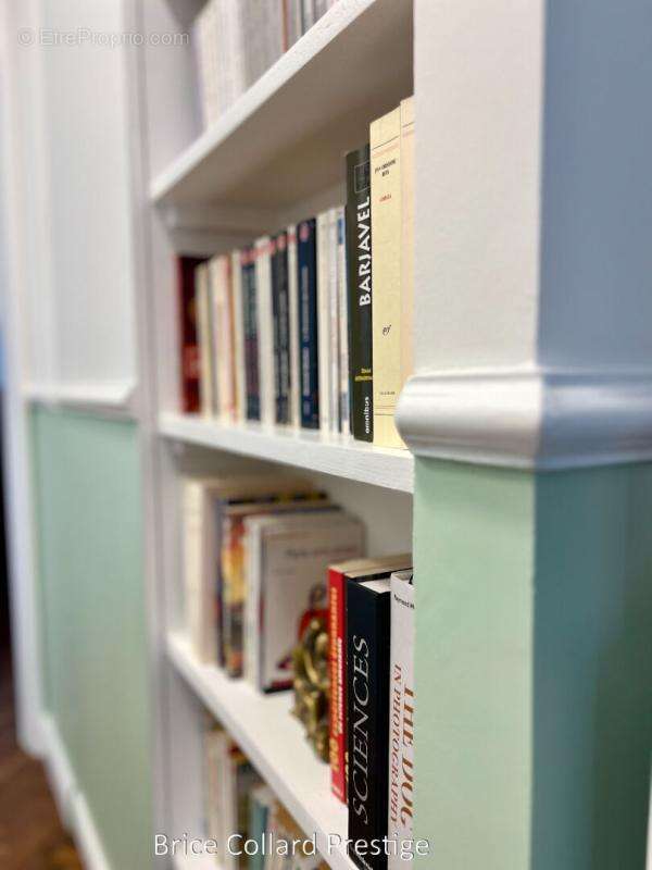 Appartement à VERSAILLES