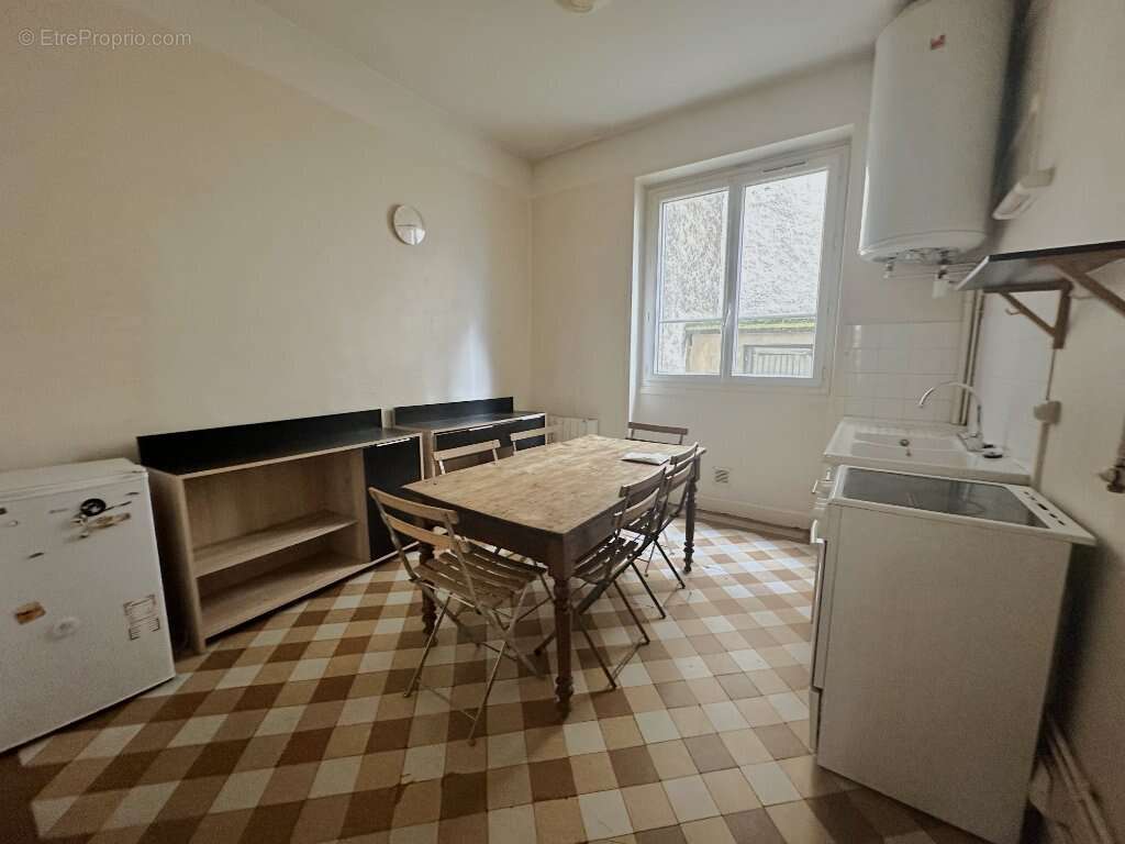 Appartement à LYON-6E