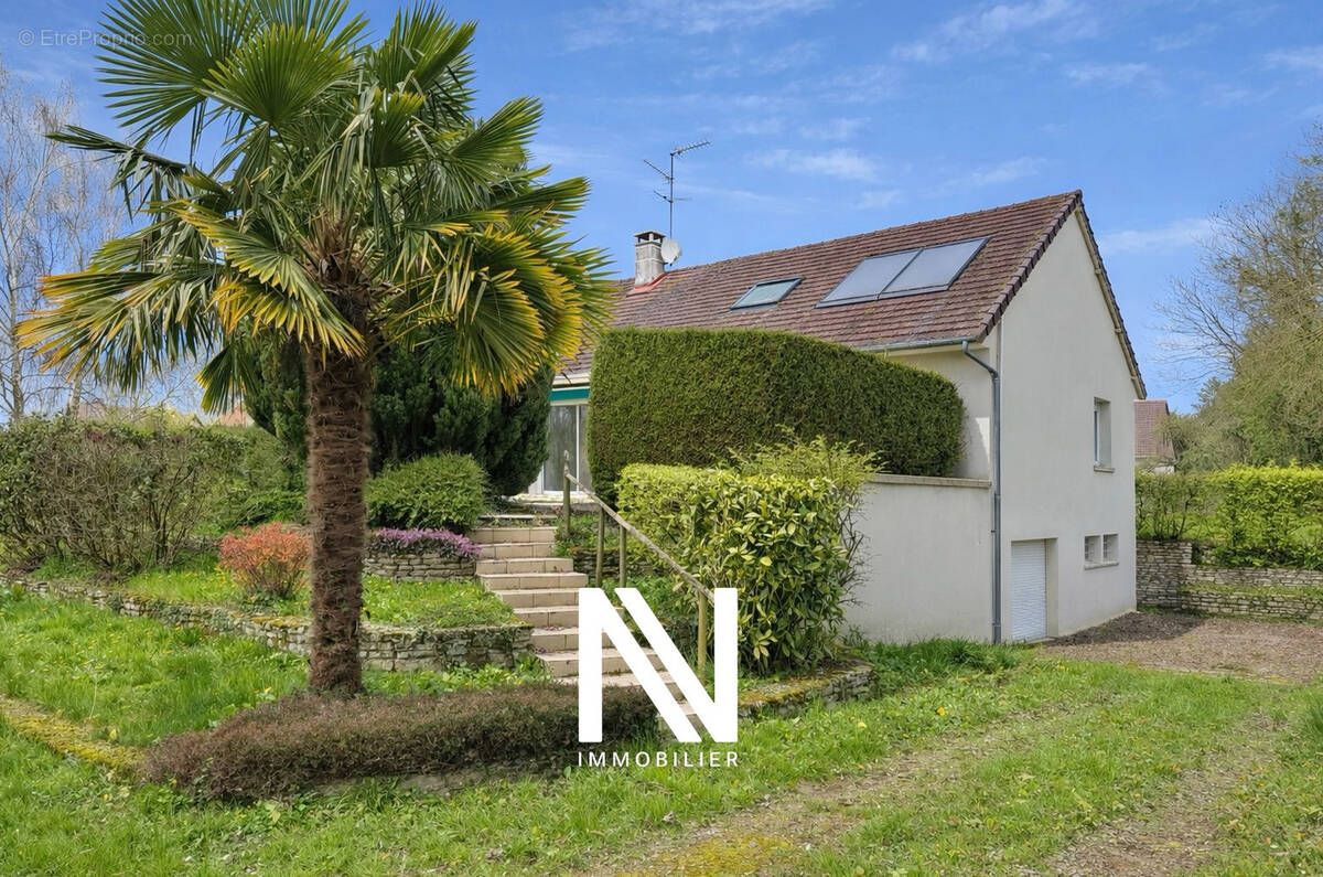 Maison à CAIRON