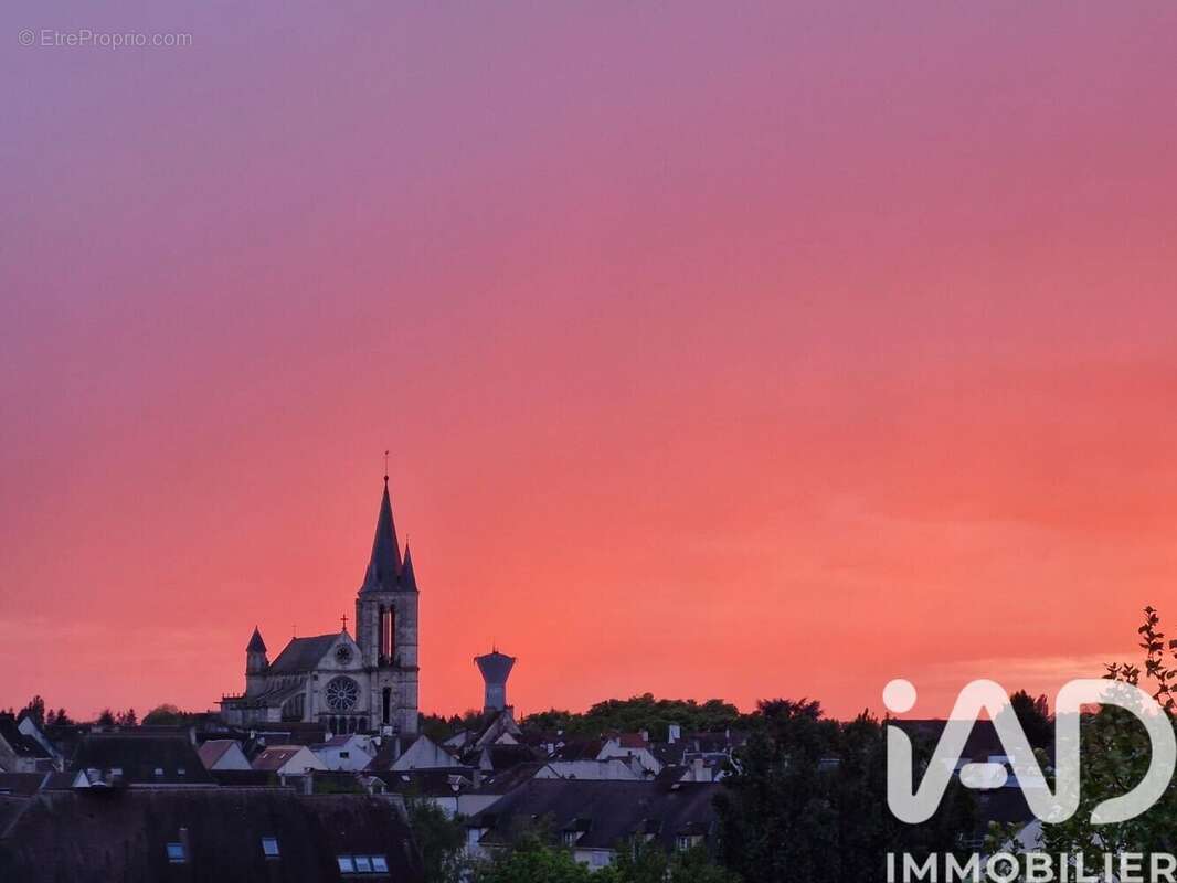 Photo 2 - Appartement à BRIE-COMTE-ROBERT