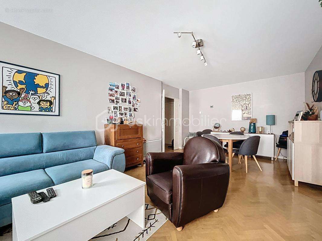 Appartement à LE PLESSIS-TREVISE