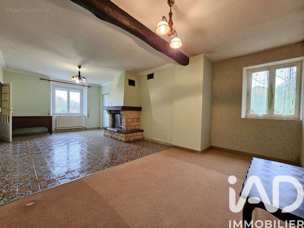 Photo 4 - Maison à MONTFORT-LE-GESNOIS