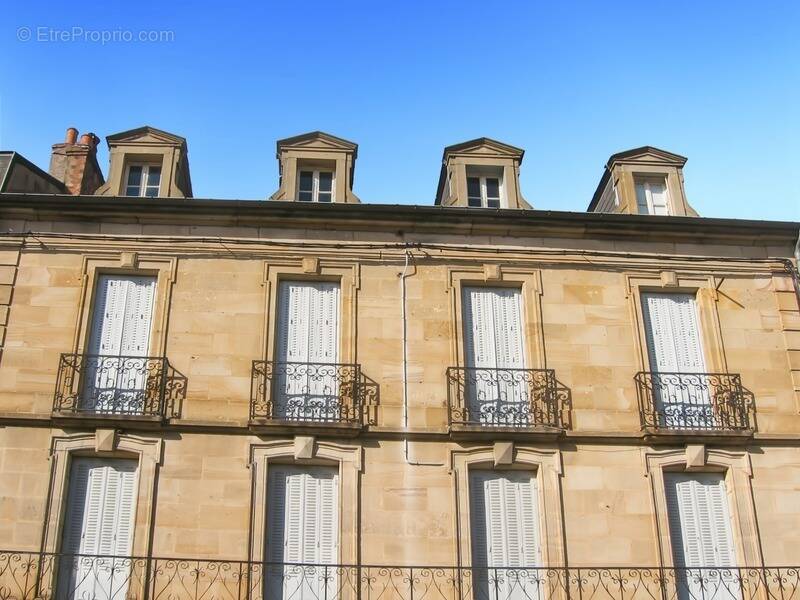Maison à AUTUN