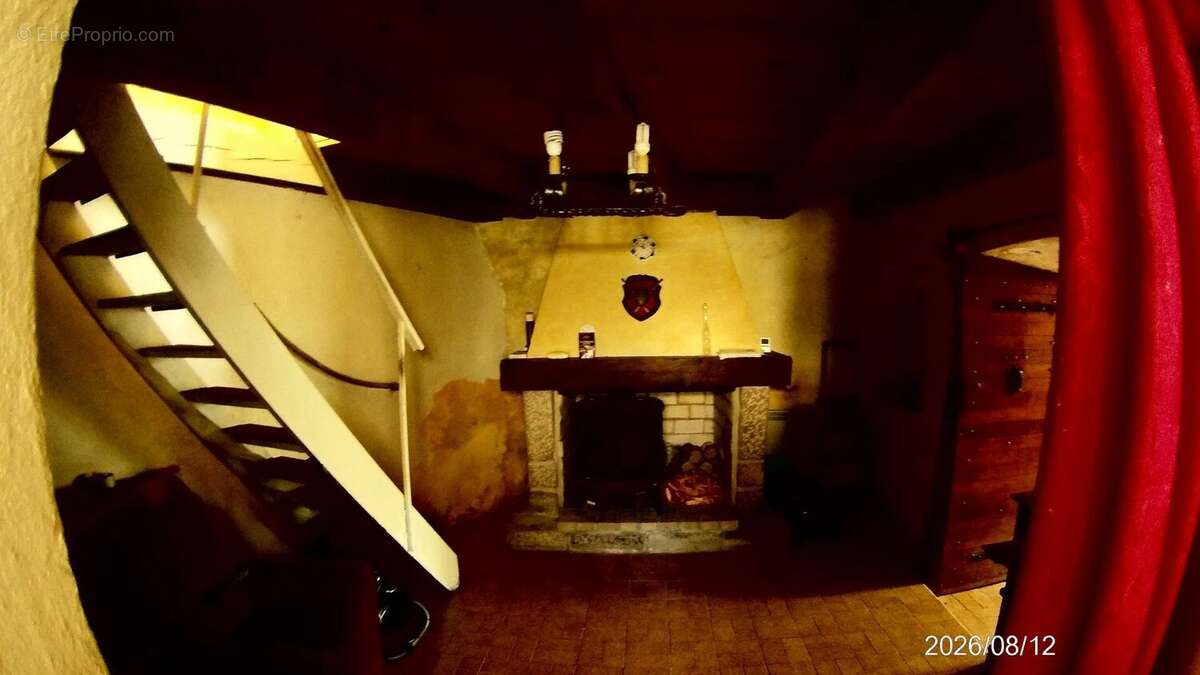 Les vignes – maison de caractère avec terrasse panoramique et terrains en bord de rivière - photo 10