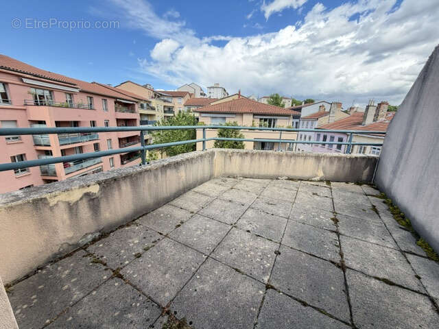 Appartement à LYON-1E