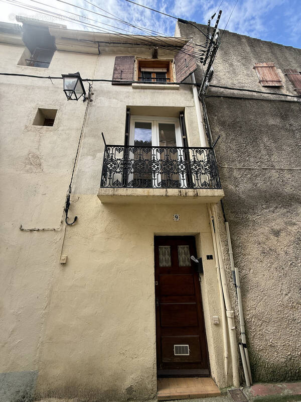 Maison à MONTAGNAC