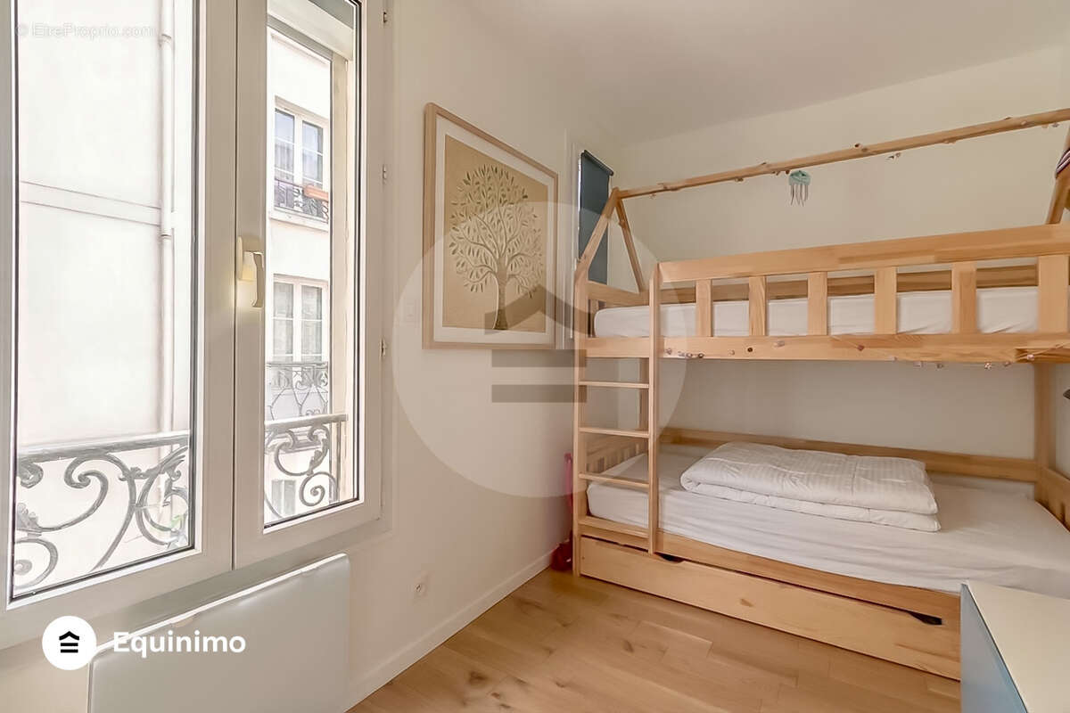 Appartement à PARIS-15E