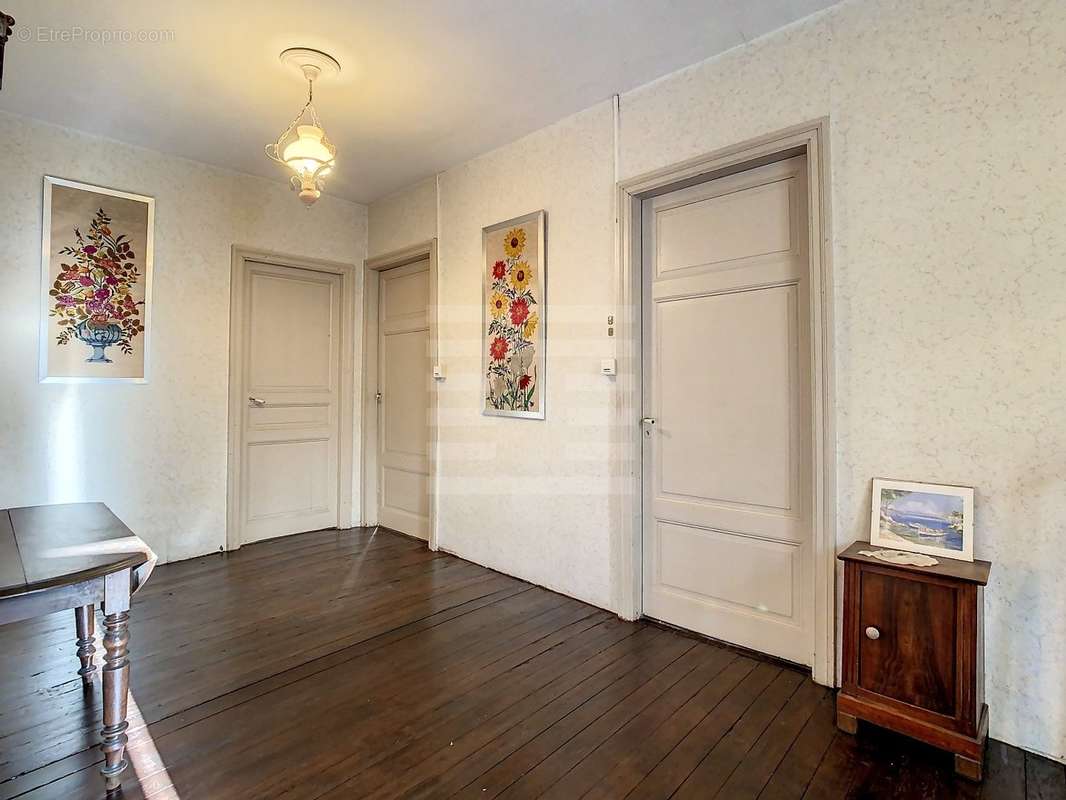 Maison à LISLE-SUR-TARN