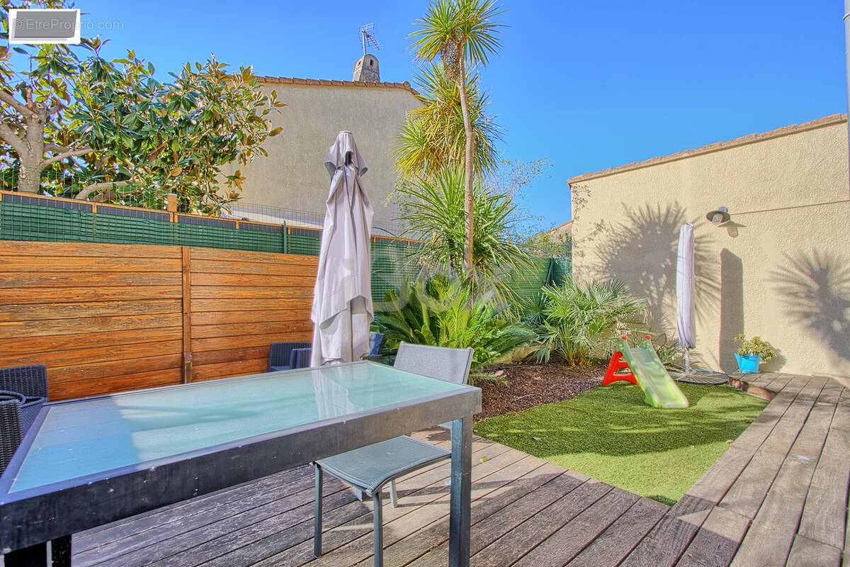 Appartement à LA VALETTE-DU-VAR