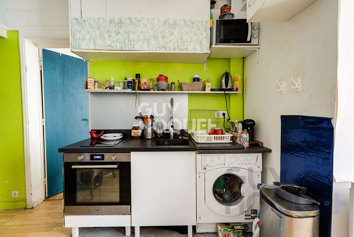 Appartement à PARIS-18E