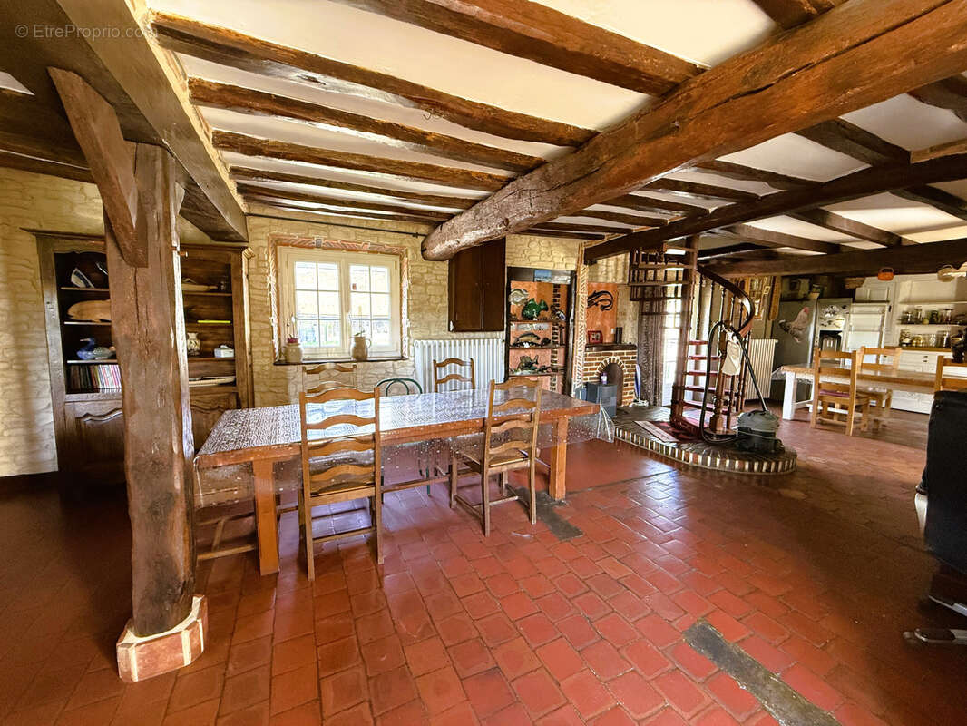 Maison à ERMENONVILLE-LA-GRANDE