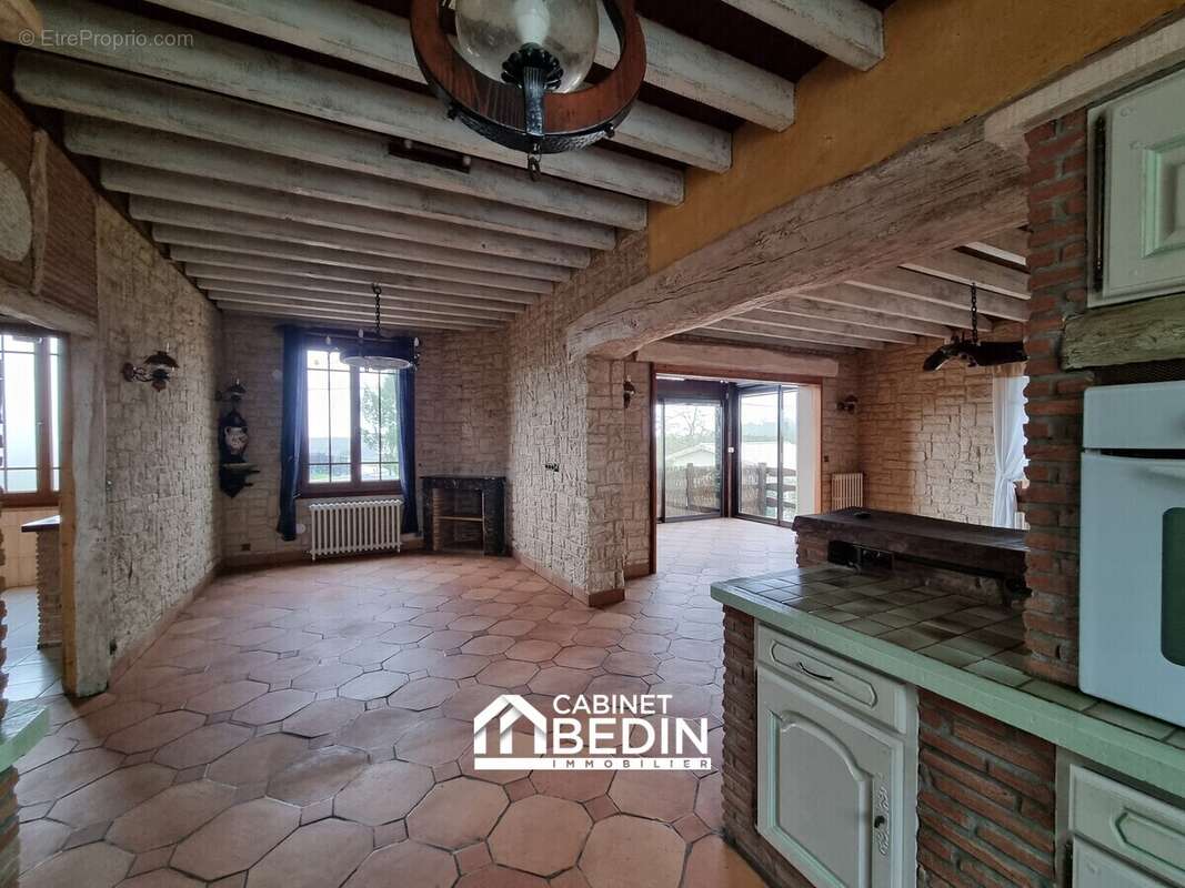 Maison à BONNETAN