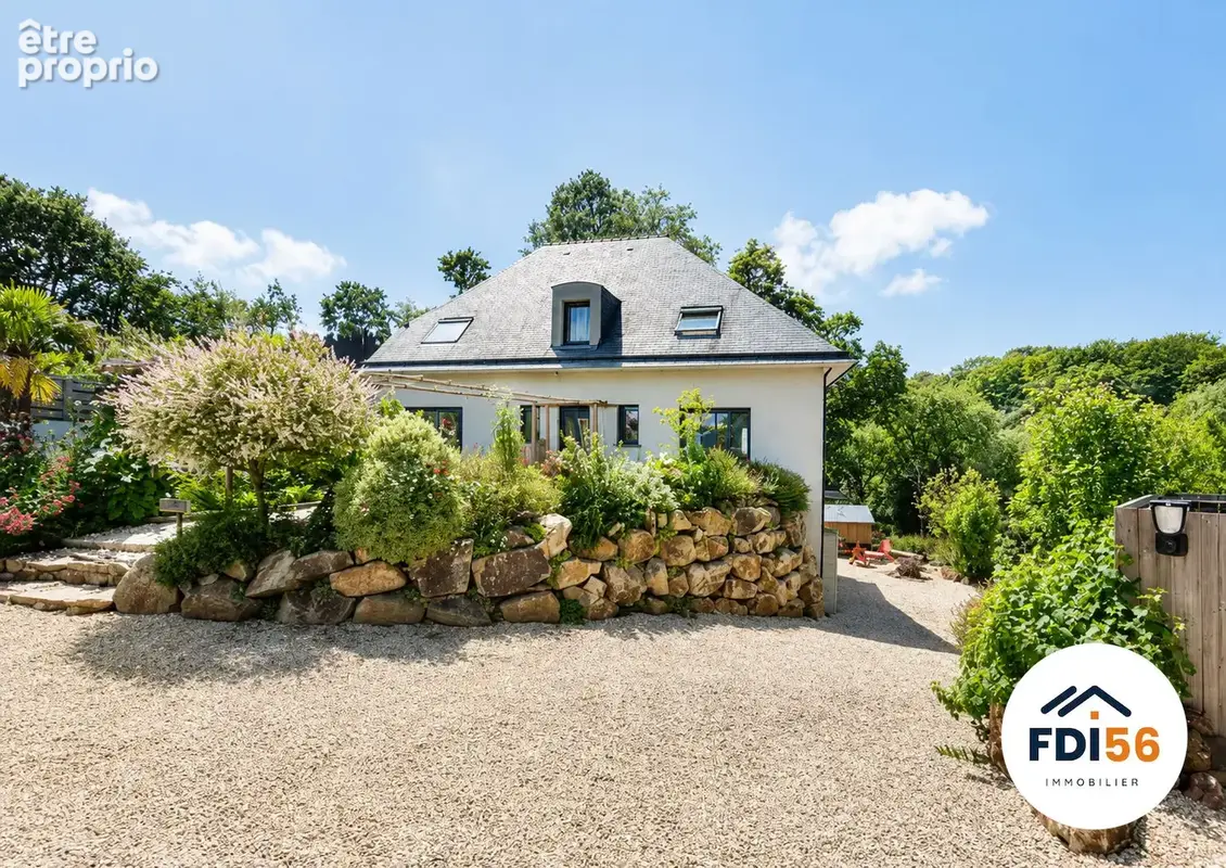 A vendre - maison de 180 m² dans un écrin de verdure - photo 3