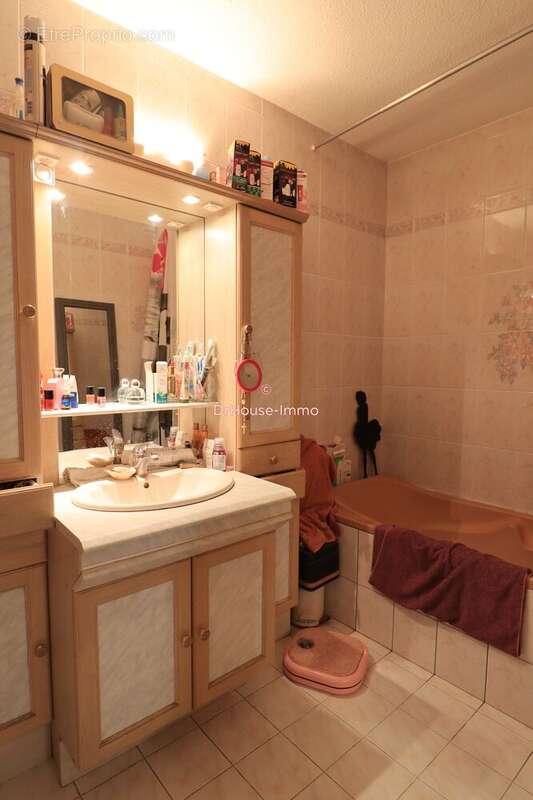 Appartement 84 m² à Lormont  - photo 9